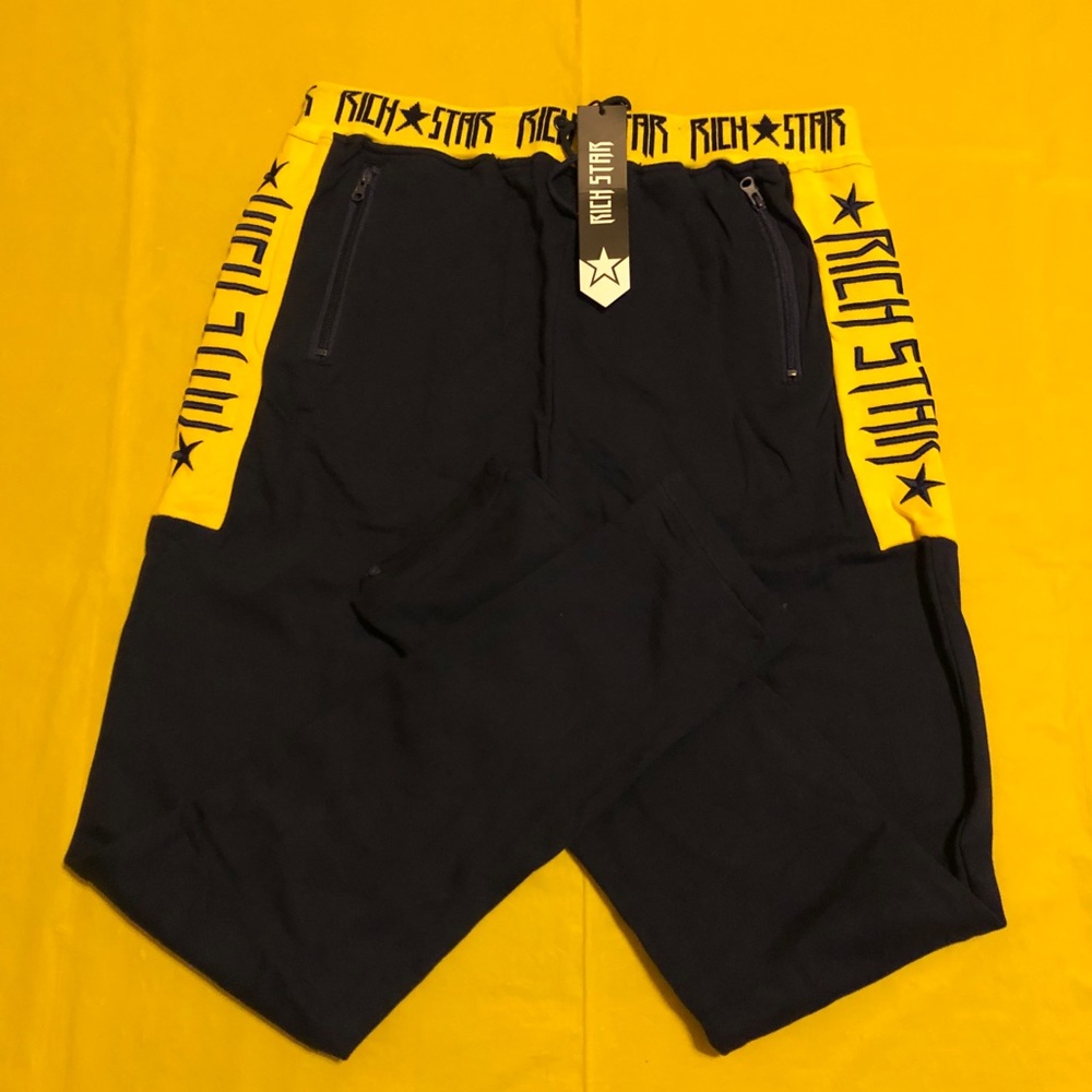 Pants - Picture 3 of 3